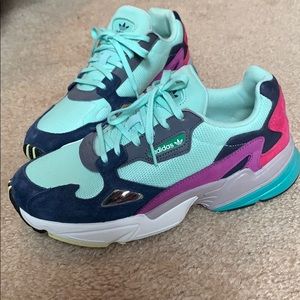 Adidas original women’s falcons